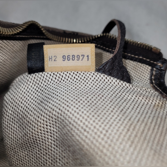 Dooney & Bourke Top Zip Monogram Shoulder Purse w/Bag Charm & Key Clip - Picture 9 of 12